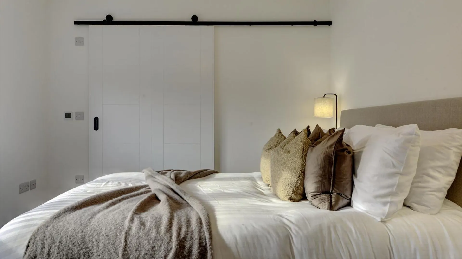 Kist Accommodates Presents - Hygge House, Parking, Ev Point Ripon United Kingdom